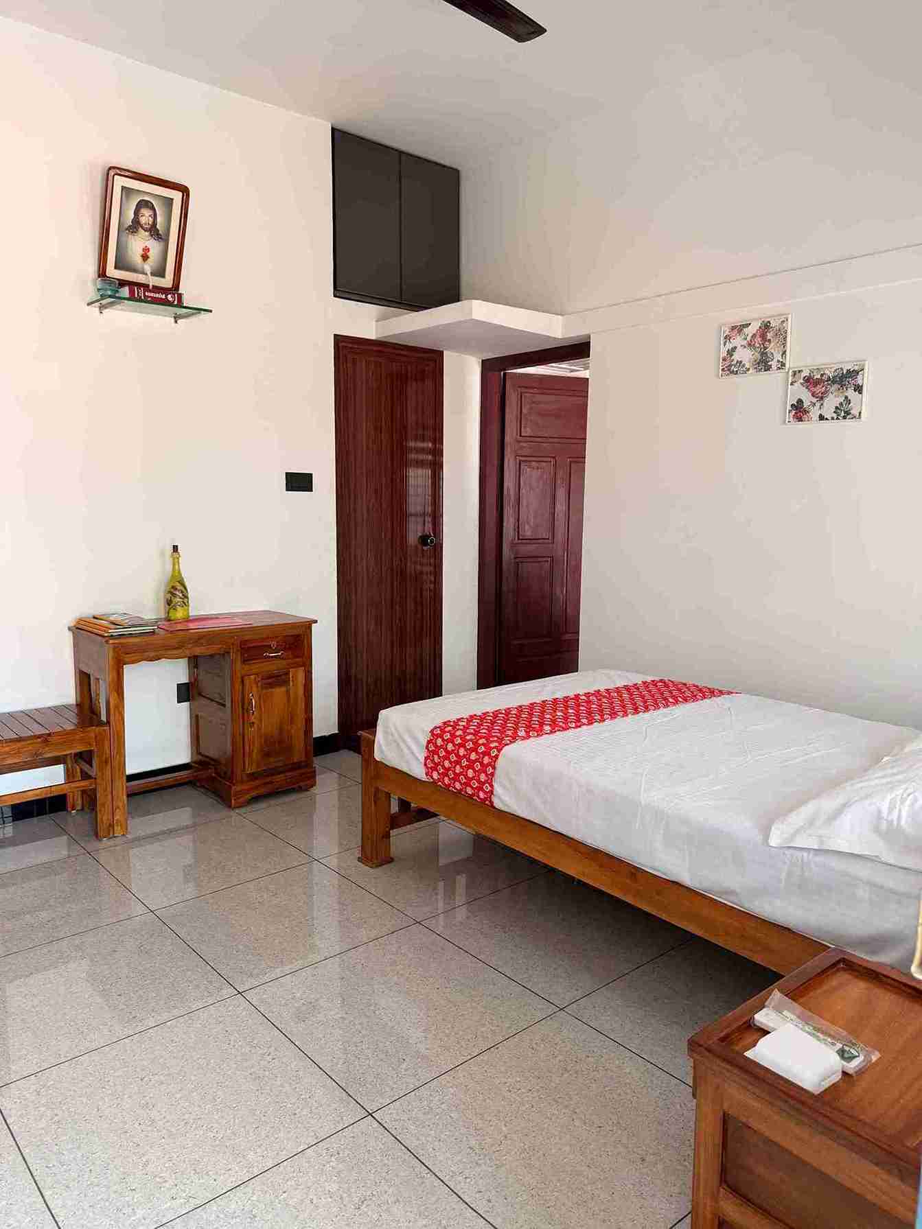 Gallery View 29